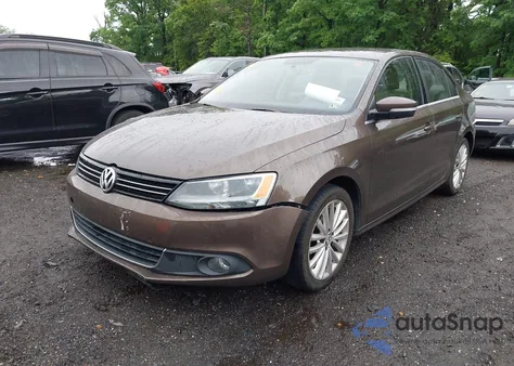 2011 Volkswagen Jetta 2.5L Sel из США, поврежденный, VIN 3VWLX7AJ0BM394816